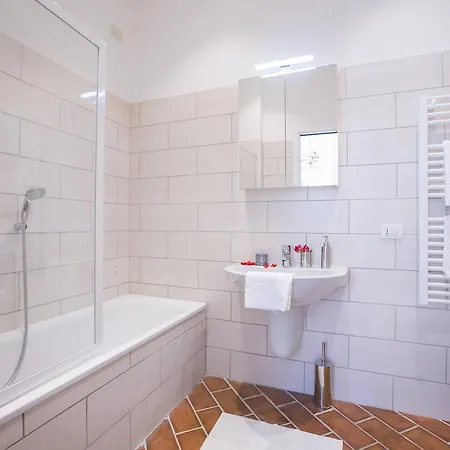Appartement Larius Balcone Carate Urio